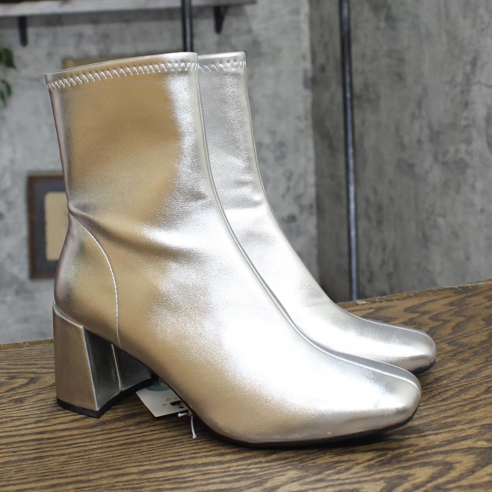 A New Day Womens Pippa Chunky Heel Ankle Boots 91307540 Silver 8.5M