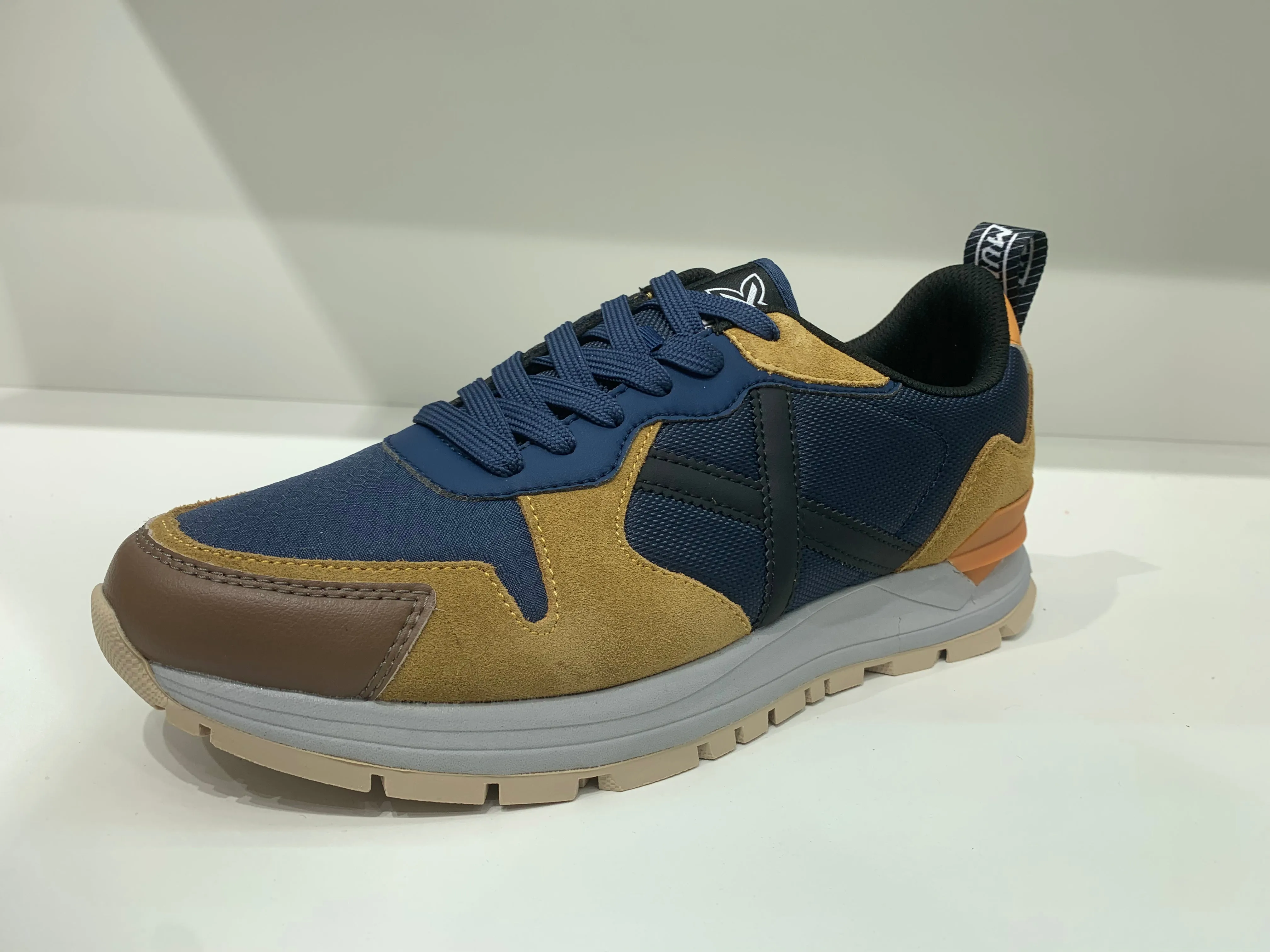 AVENUE 10 NAVY MUSTARD