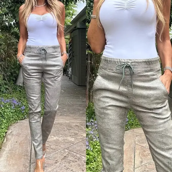 Bevy Flog Shely Pants