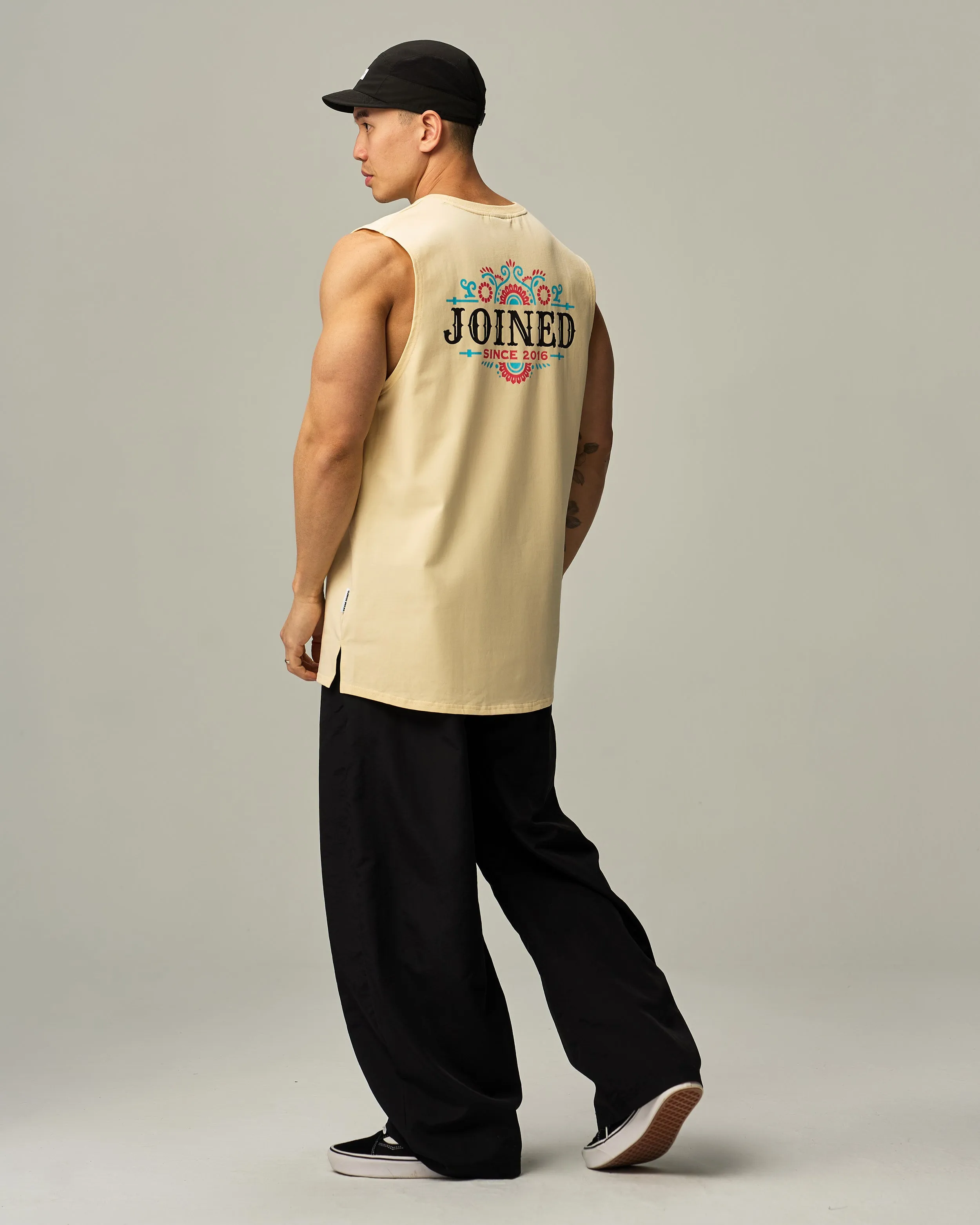 Blossom Ribbed-Neck Cropped Tank