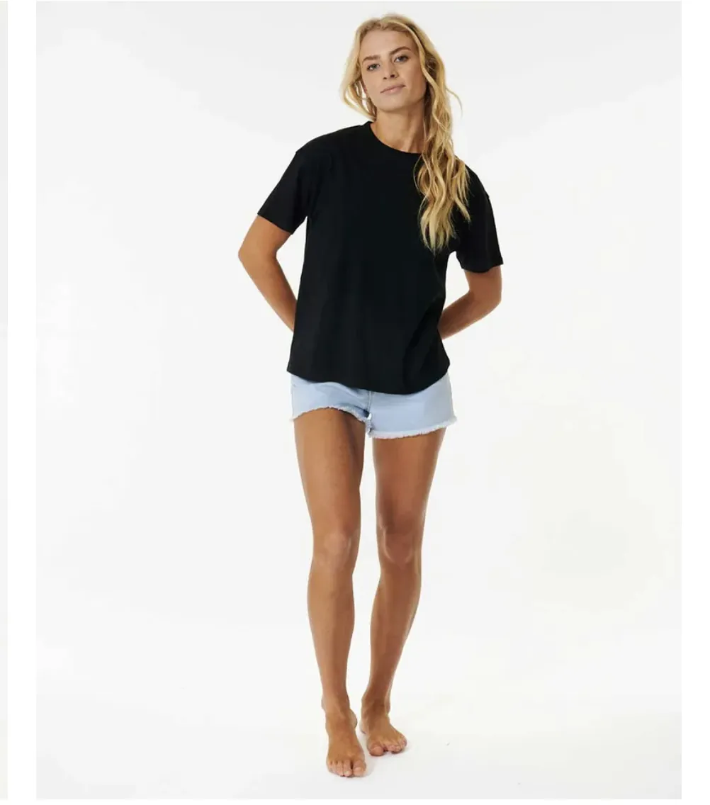 CLASSIC RELAXED TEE