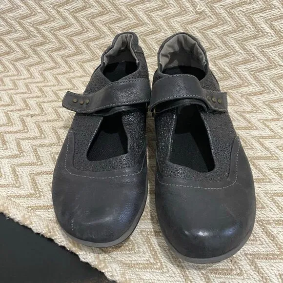 Halsa Footwear Aloe Mary Jane