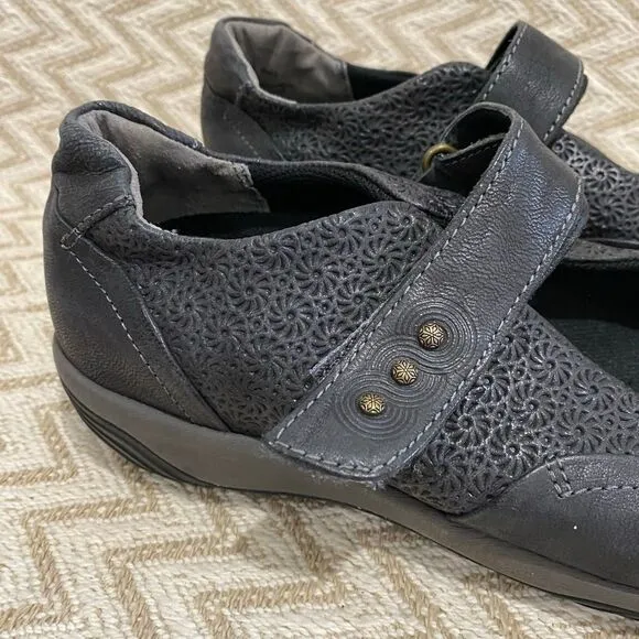 Halsa Footwear Aloe Mary Jane