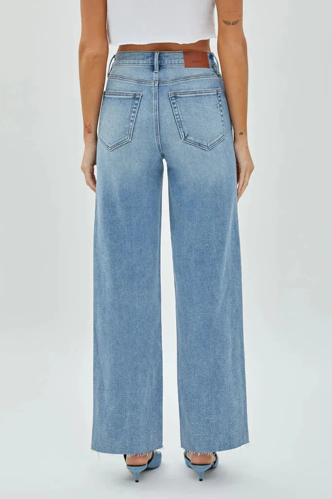 Hidden Jeans Logan Dad Jean in Medium Wash