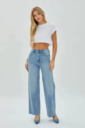 Hidden Jeans Logan Dad Jean in Medium Wash