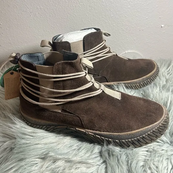 🌟HOST PICK🌟Hybrid Green Label Renegade High Top Casual Hiking Sneaker Sz10