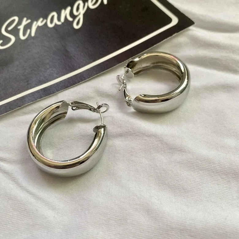 just-lil-things-gold-earring-pin-earring-jlt10304