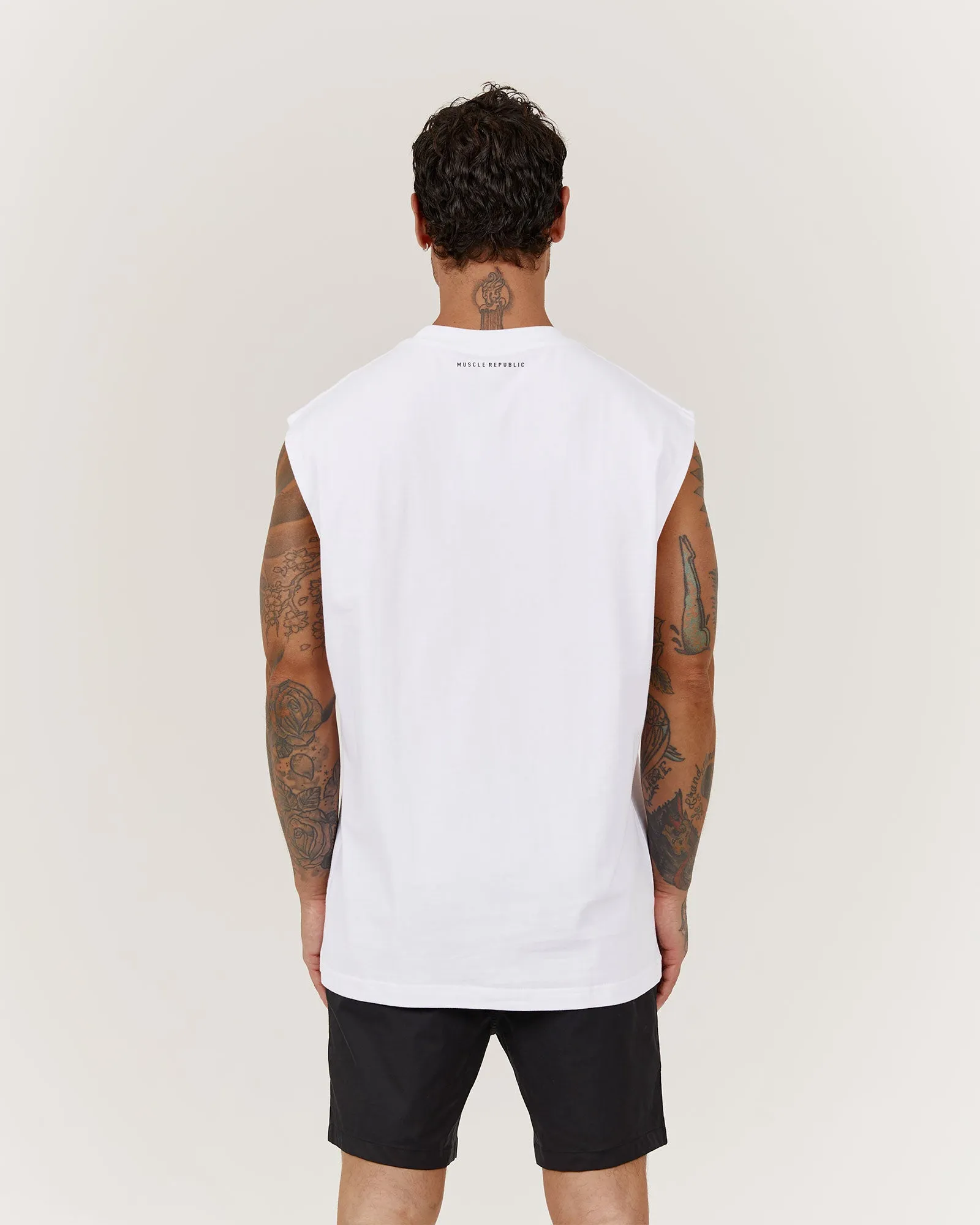 LIGHTWEIGHT OVERSIZED TANK - WHITE