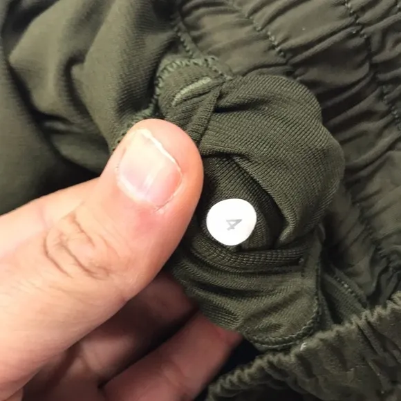 Lululemon Hotty Hot Short (Long) Military Green