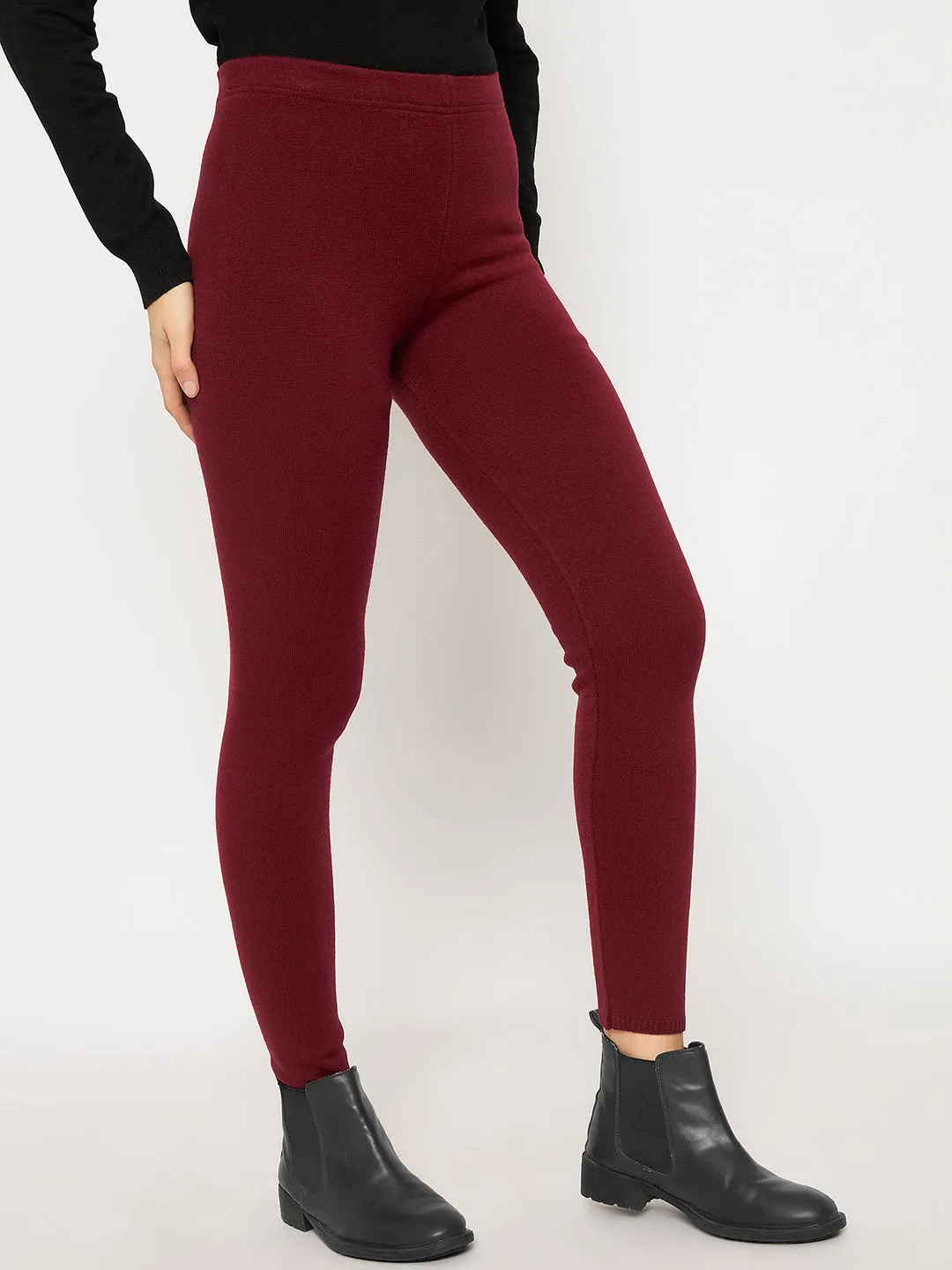 Madame Skinny Fit Solid Maroon Tights