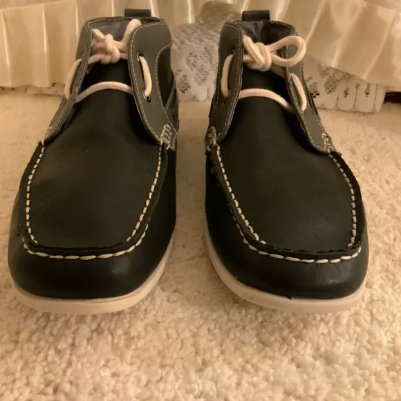 MADDEN. HI TOP DRIVING LOAFER