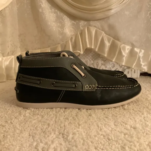 MADDEN. HI TOP DRIVING LOAFER