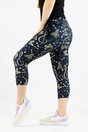 Musical Butterfly - Casual Capri Leggings