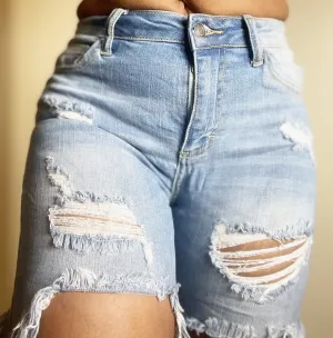 NEVER STRESSED DISTRESSED WOMENS SHORTS