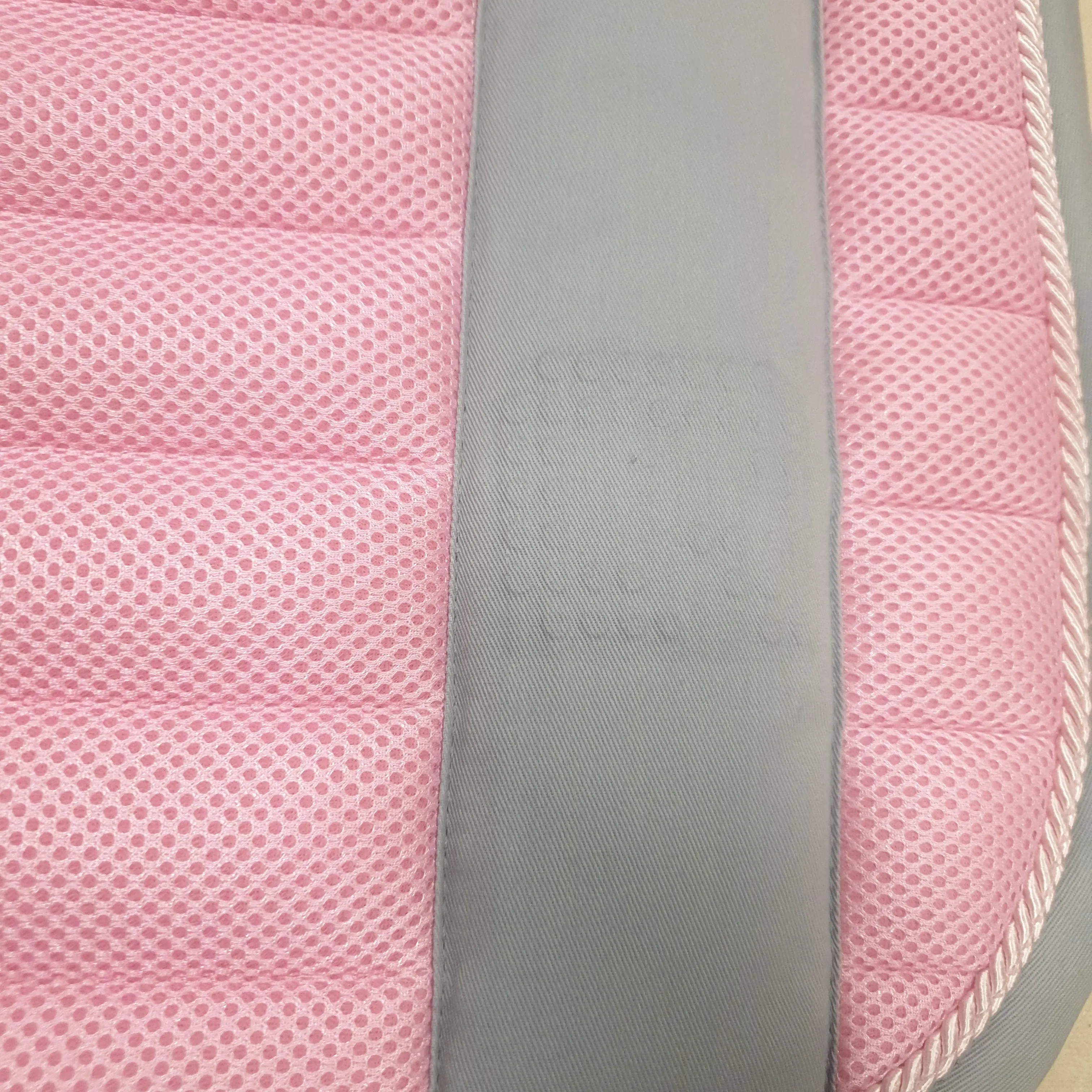 New QHP pony size pink saddle cloth with grey trim FREE POSTAGE 🟢