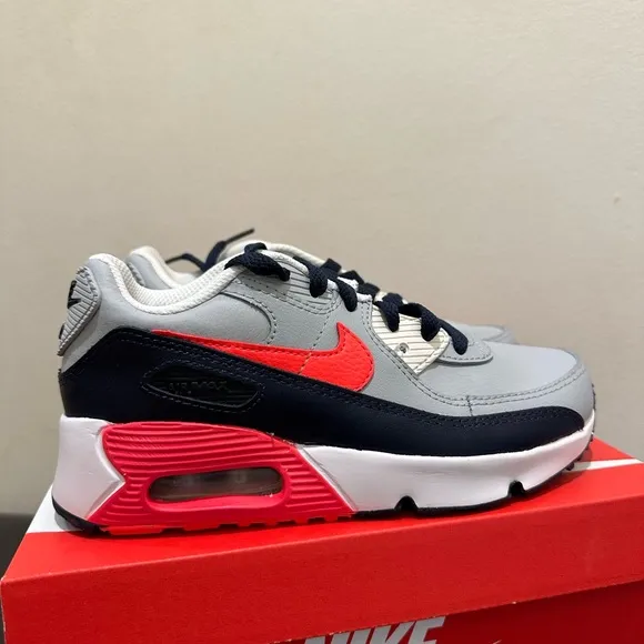 NIB Little Kids' Nike Air Max 90 Casual Shoes LT Smoke Grey/Bright Crimson