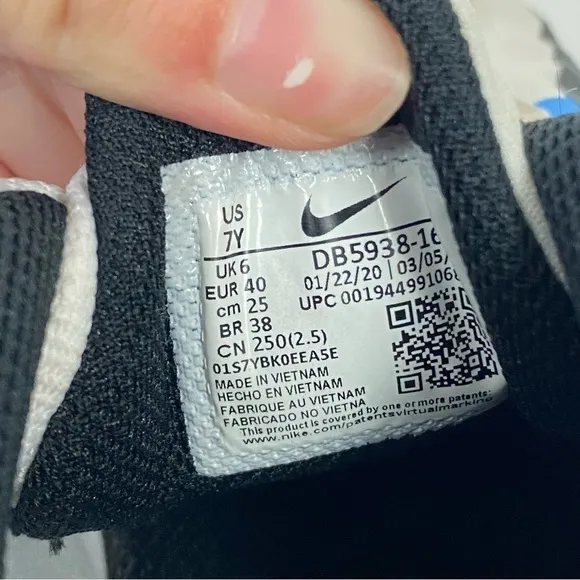 Nike 270 React Multi Color White Green Blue Sneakers