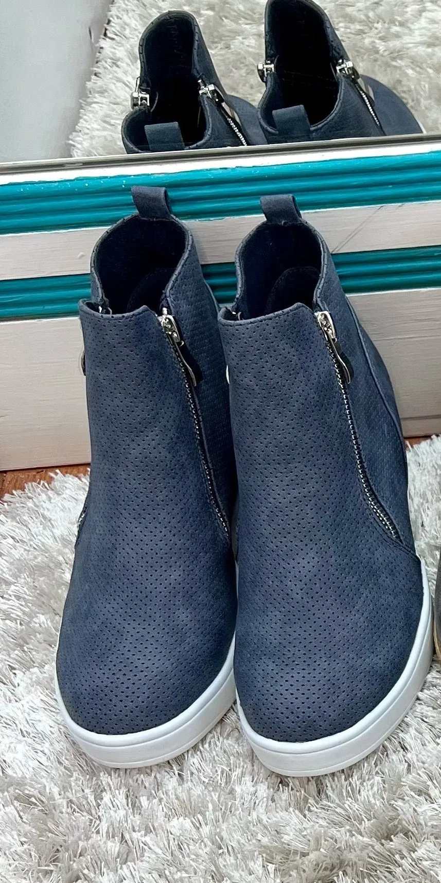 Pennelope Sneaker Wedge