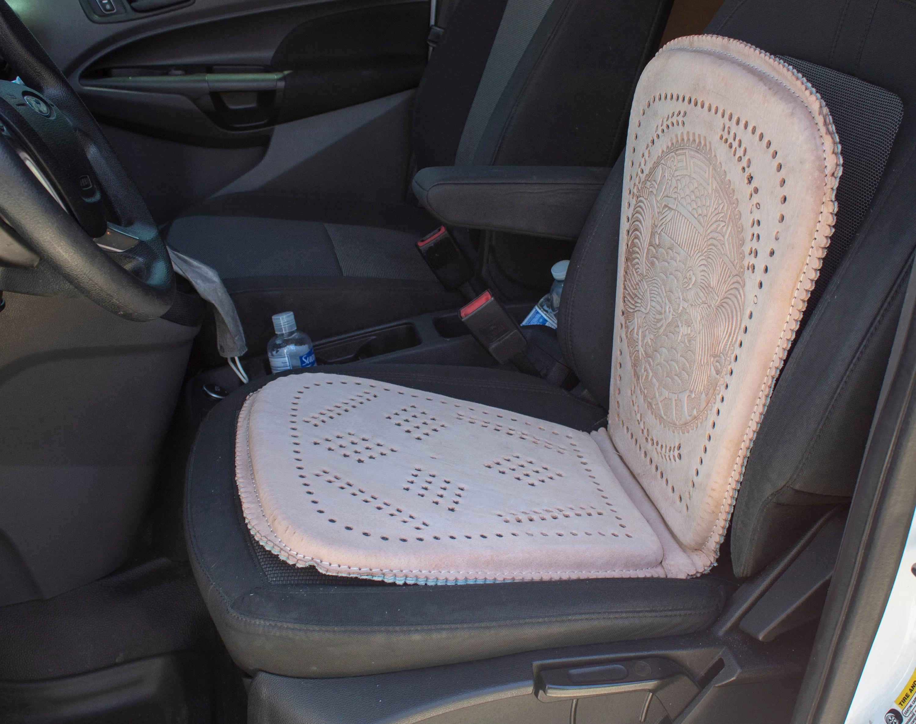 PIGSKIN LEATHER CUSHIONED universal car seat with Rooster Cockfighting gallos stamped design