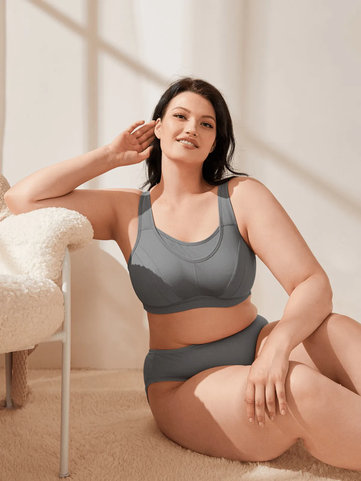 Plus Size Solid wirefree Absorb Breathable Sports Bra Grey