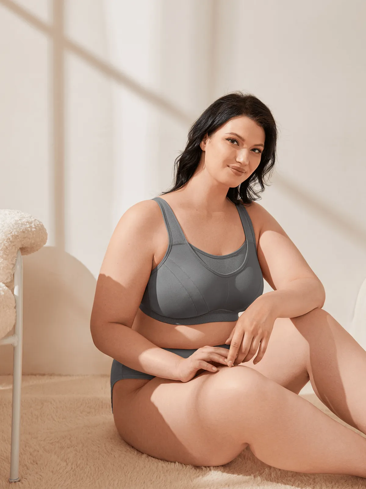Plus Size Solid wirefree Absorb Breathable Sports Bra Grey