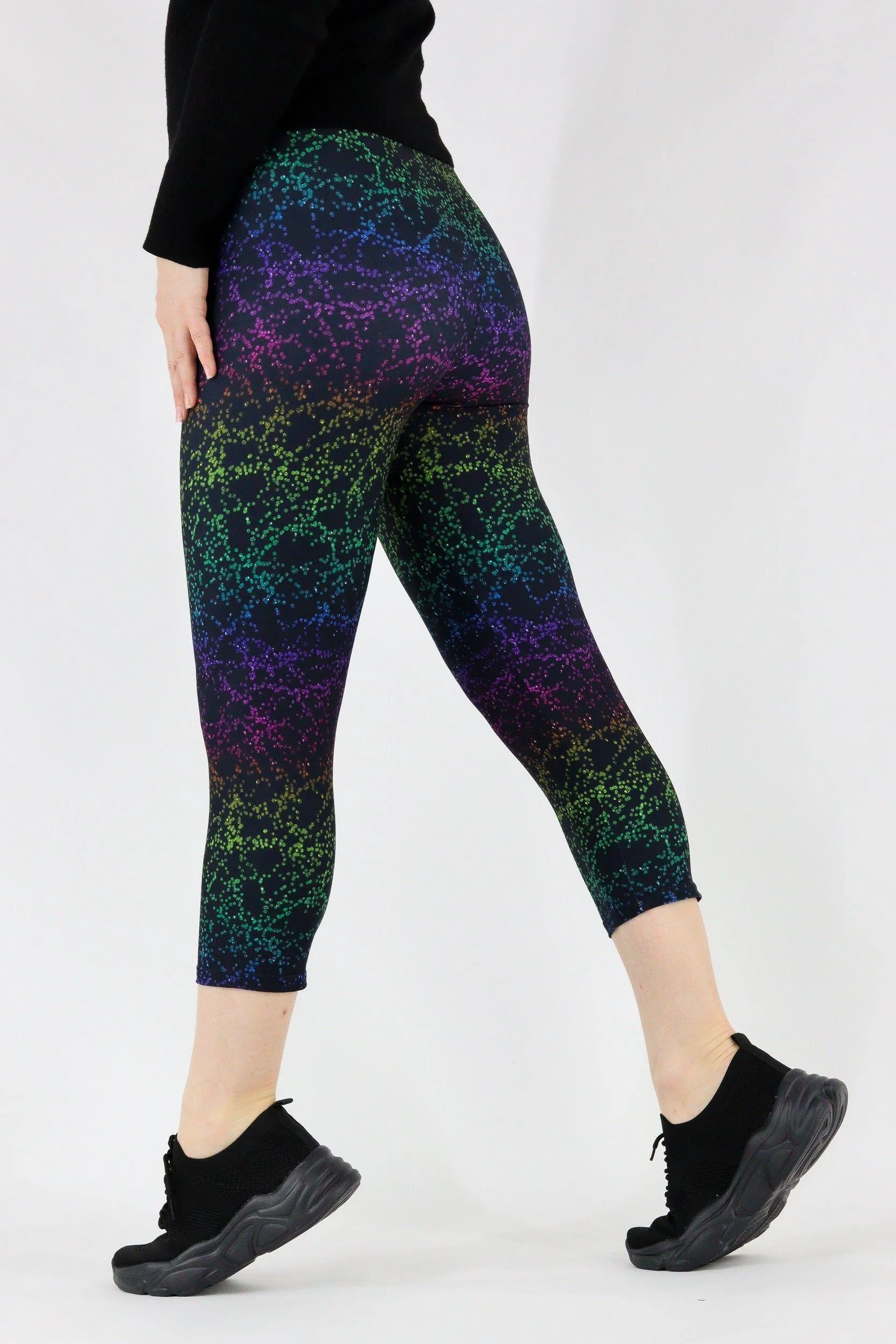 Rainbow Glitter - Casual Capri Leggings