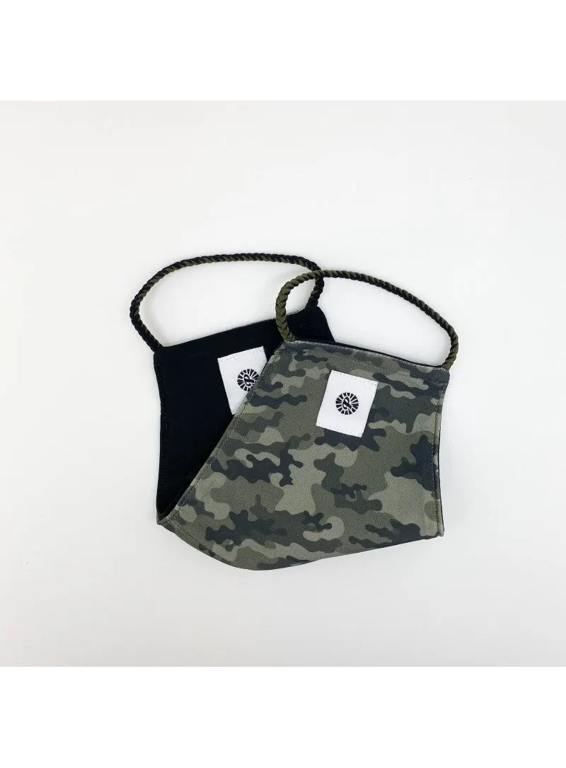 Reversible Pom Mask by Pomchies - Camo / Solid Black