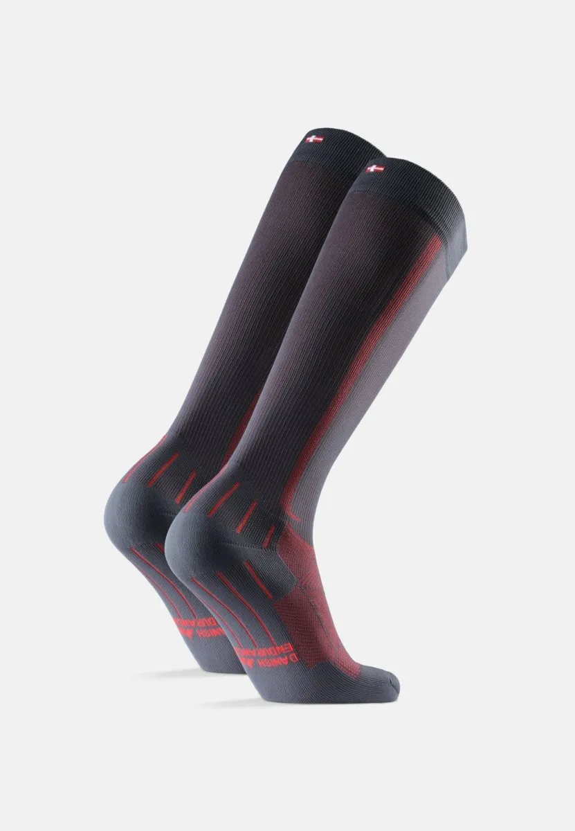 SPORTS COMPRESSION SOCKS