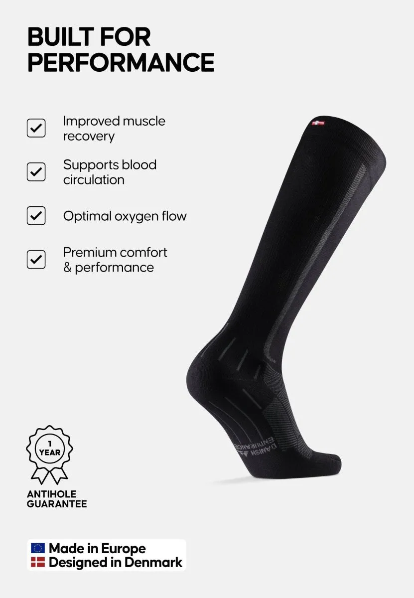 SPORTS COMPRESSION SOCKS