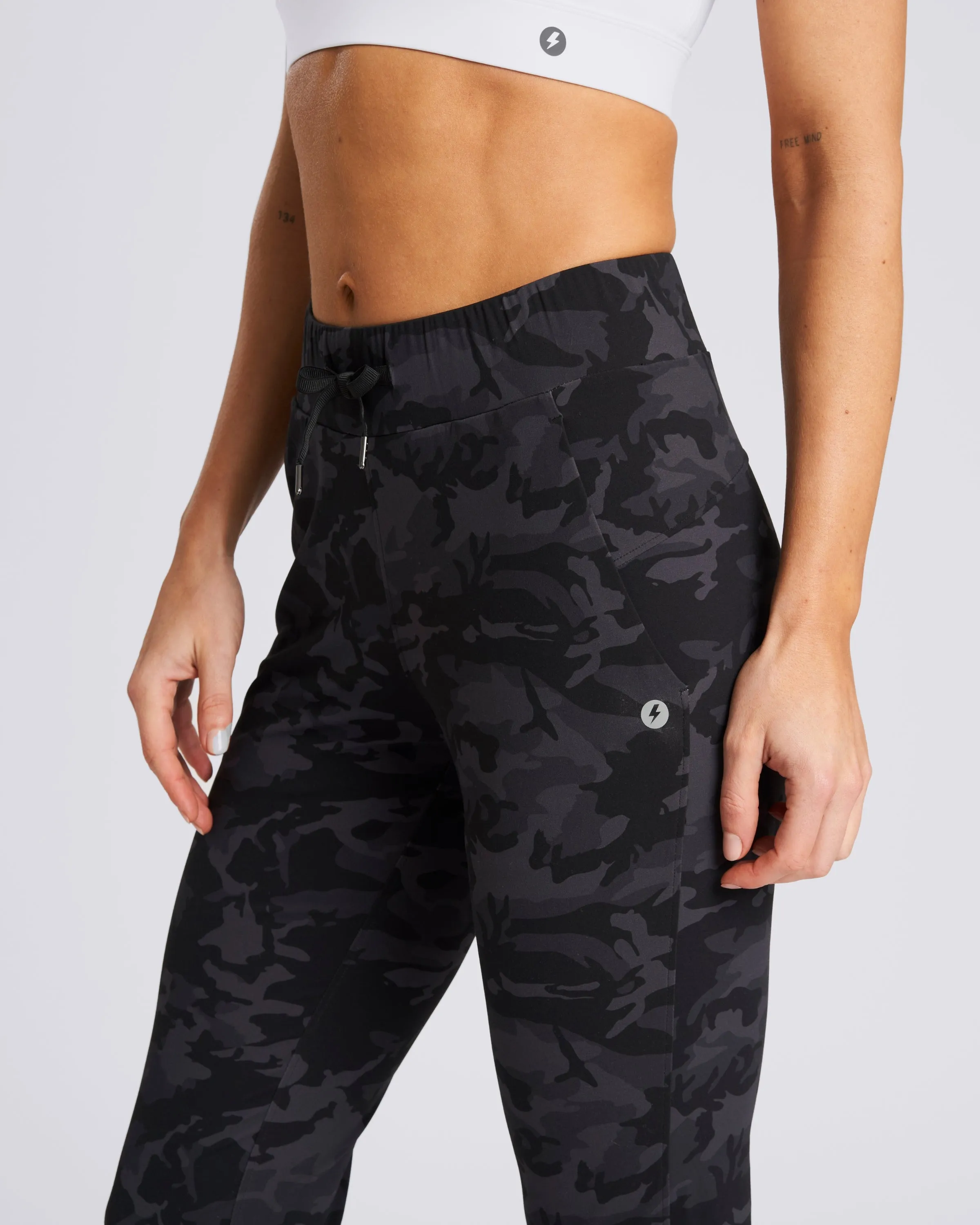 UrbanOne Lightweight Joggers Camo