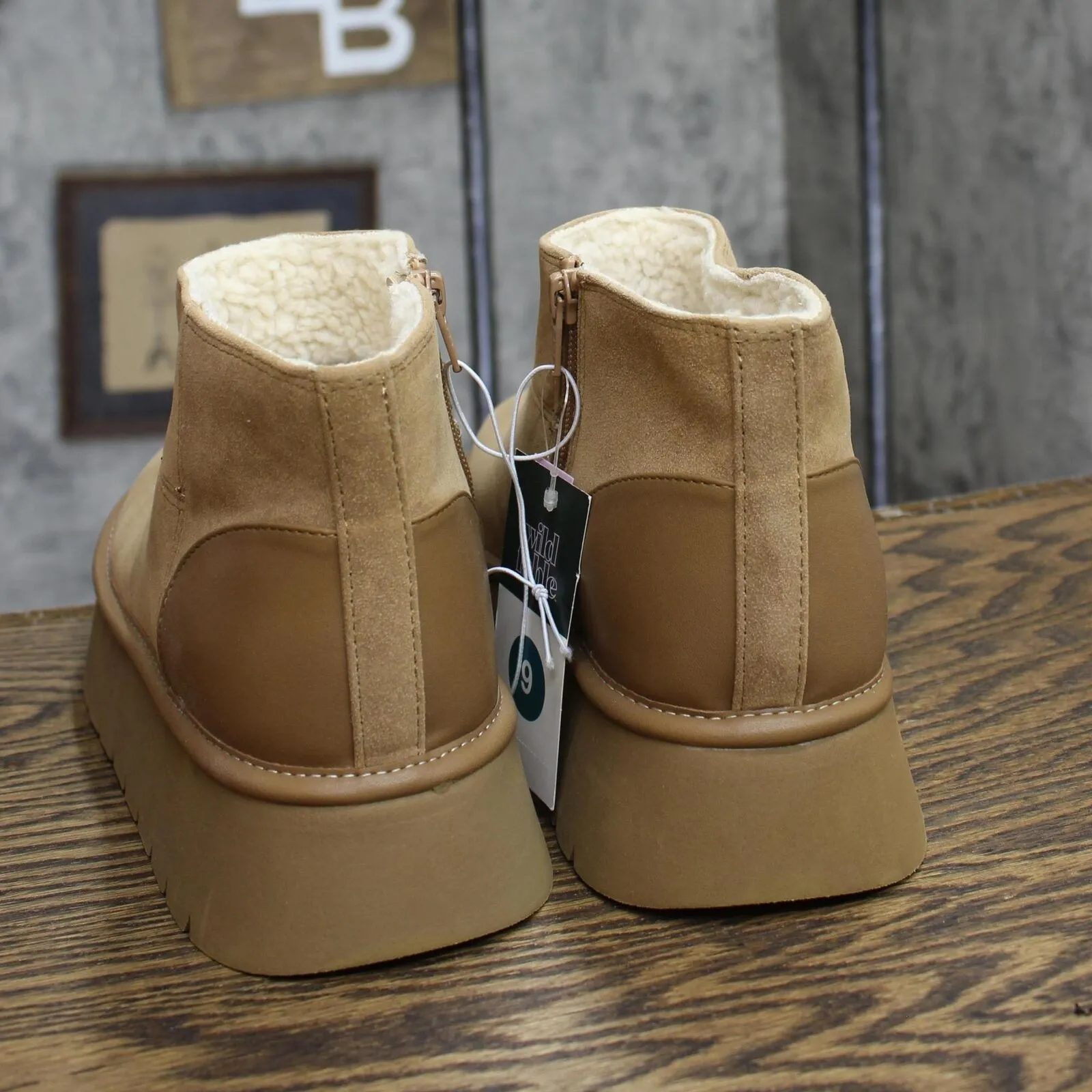 Wild Fable Womens Missy Platform Booties with Memory Foam Insole Tan Brown 9M
