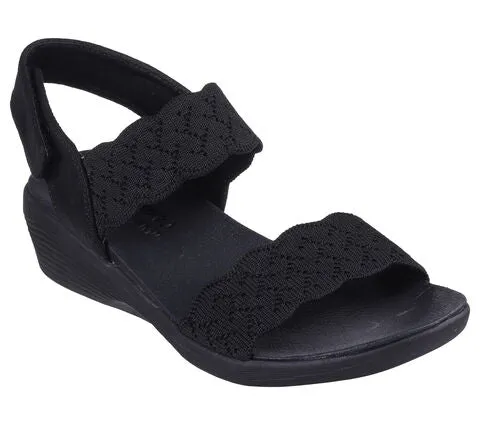 WOMEN'S ARYA - ON THE RISE